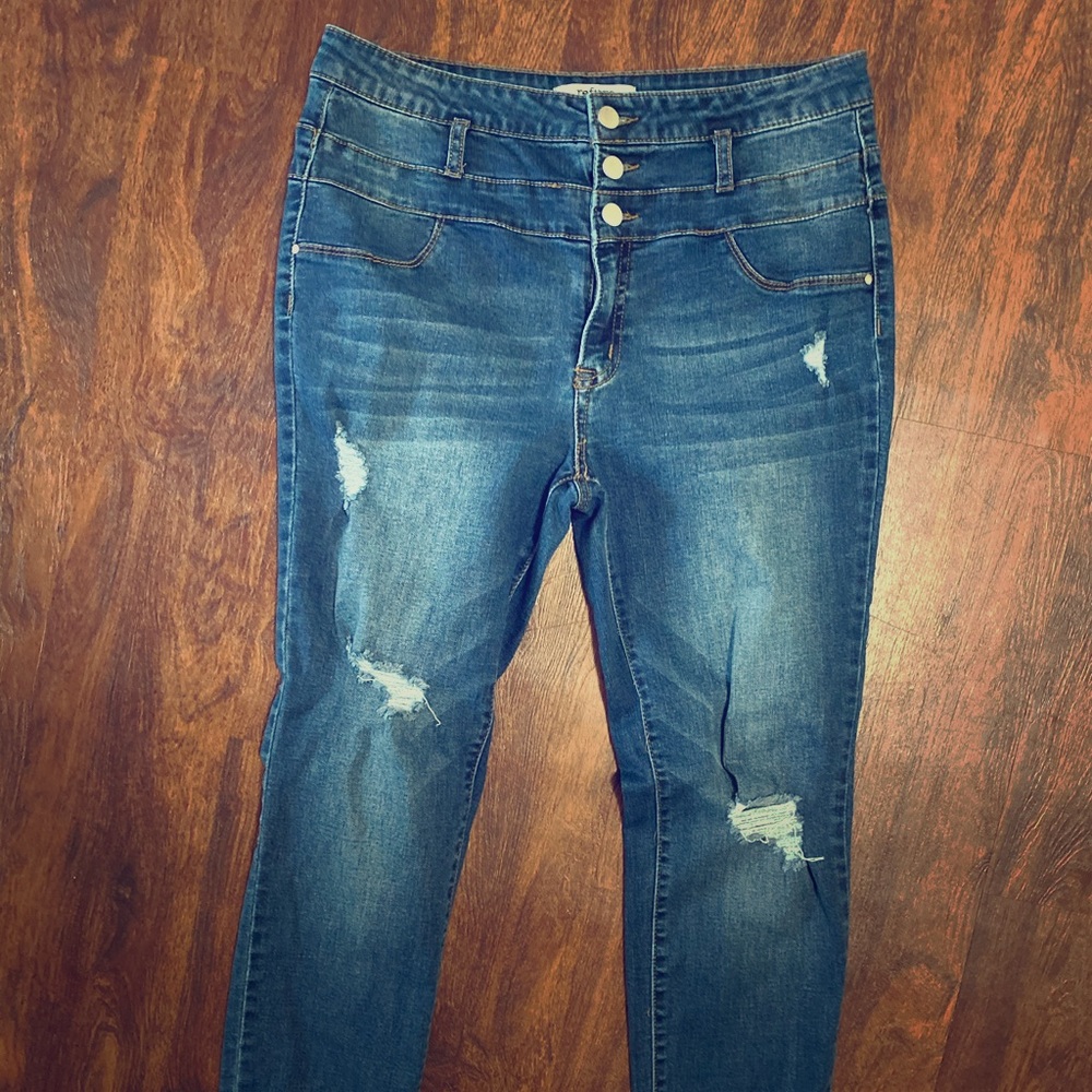 Refuge jeans